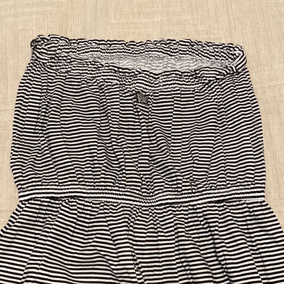 ⭐️ 2 for $10 Cute summer Billabong tube top size small - Picture 3 of 5